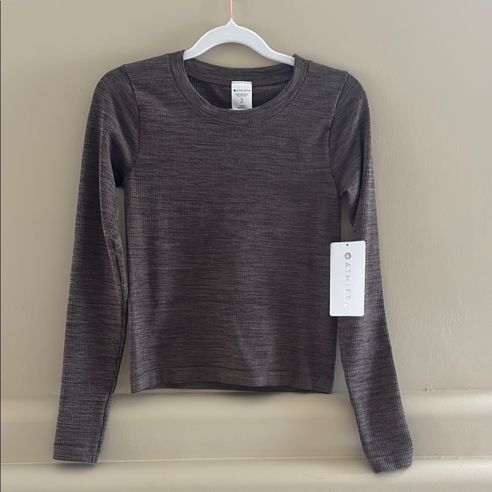 Athleta Renew Seamless Crewneck Top. Brown. XS. NWT. Beautiful Color!